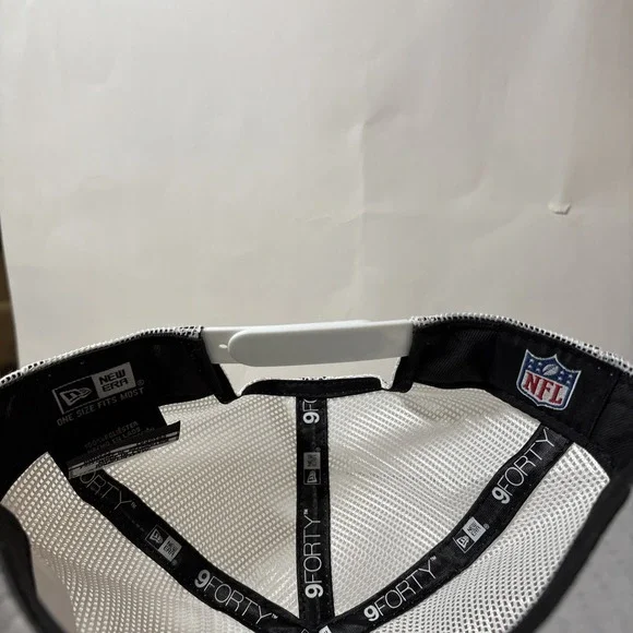 New Era‎ 9FORTY Denver Broncos Smiley Face NFL Snapback Hat RARE NEW